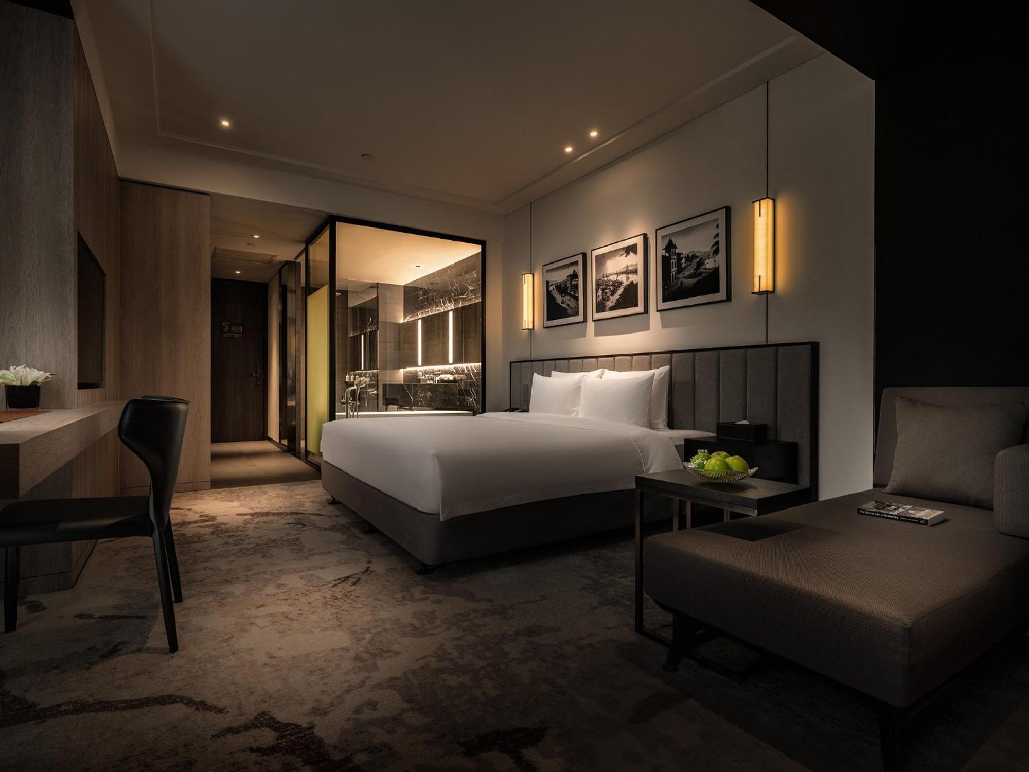 Crowne Plaza Danang City Centre By Ihg Екстер'єр фото