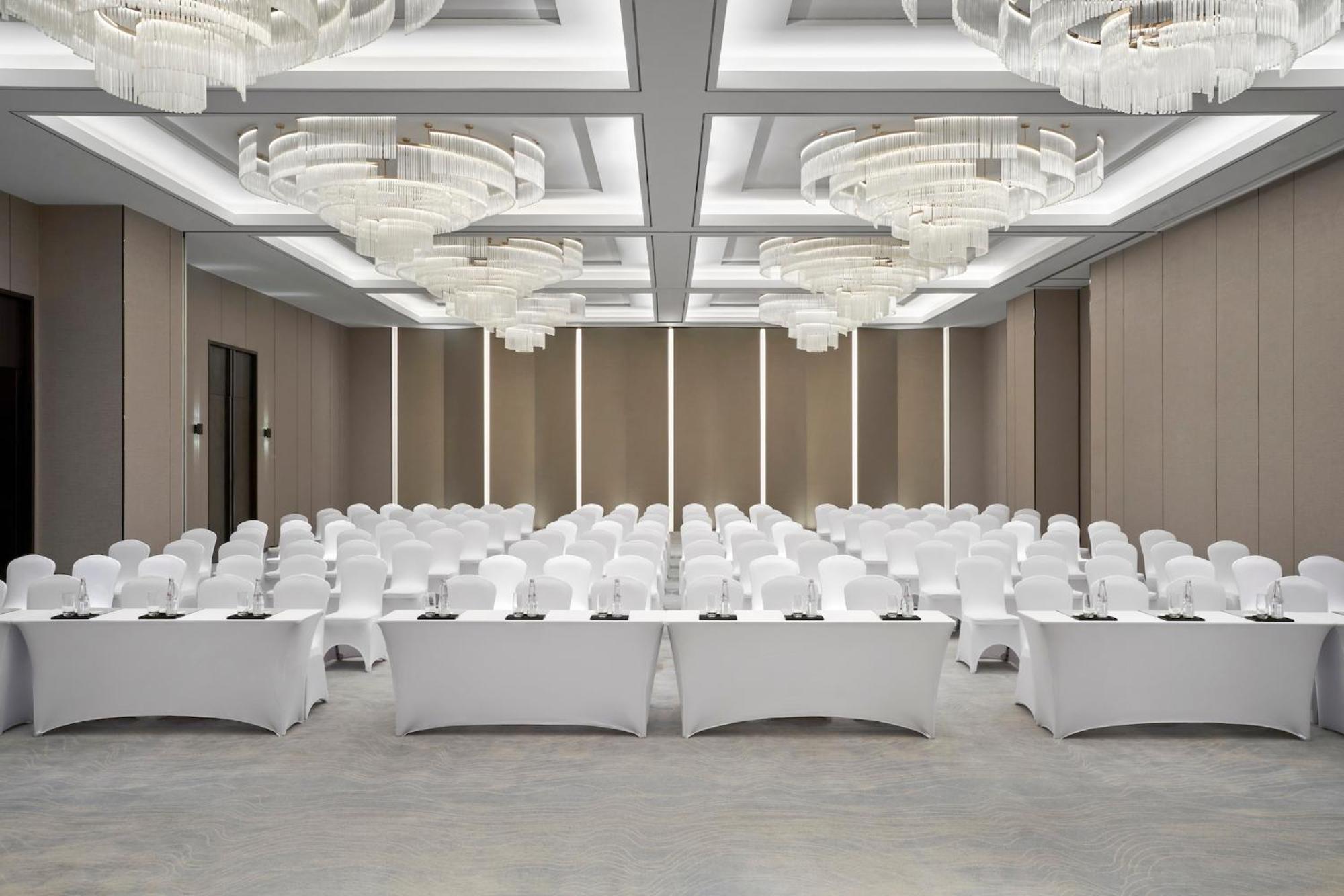 Crowne Plaza Danang City Centre By Ihg Екстер'єр фото